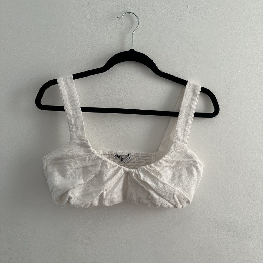Women’s Zara White Crop Top
#croptop #white #coverup